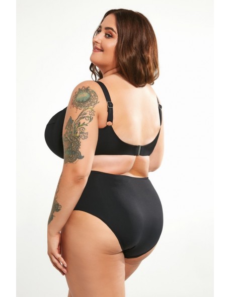 Figi kąpielowe z wysokim stanem Krisline Beach...