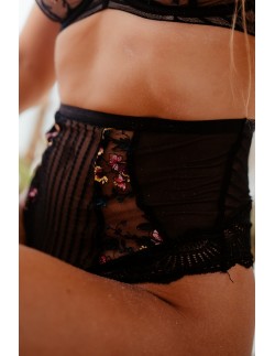 Majtki brazyliany z wysokim stanem Krisline Kiara 