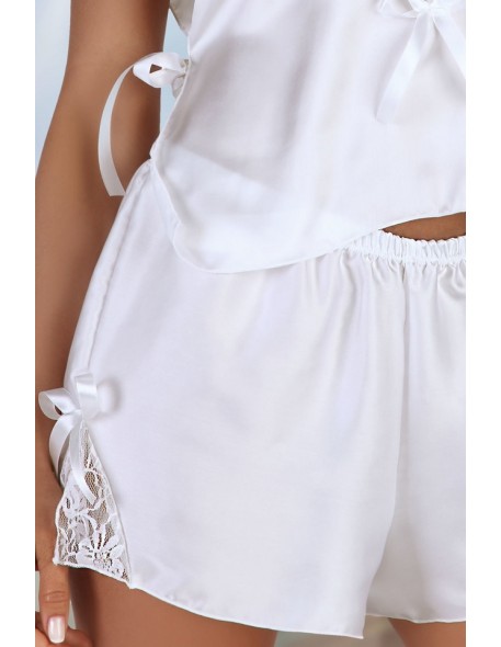 White satin t-shirt with szortami Mellissa...