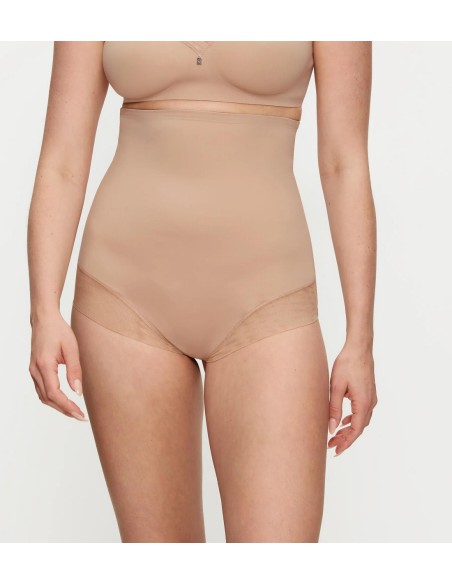 Panties modeling with wysokim stanem Triumph True Shape Sensation Super Hw Panty smooth skin