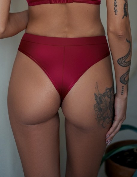 Brazilians women's Krisline Rubin