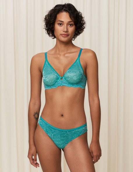 Bra lacy soft Triumph Amourette Charm T W02...
