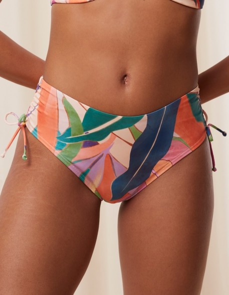 Briefs swim with wysokim stanem Triumph Summer...