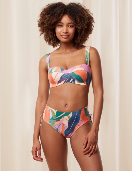 Briefs swim with wysokim stanem Triumph Summer...