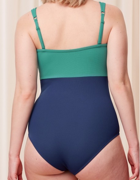 Strój kąpielowy jednoczęściowy Bardotka Triumph...