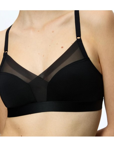 Biustonosz miękki bez fiszbin Triumph Shape...