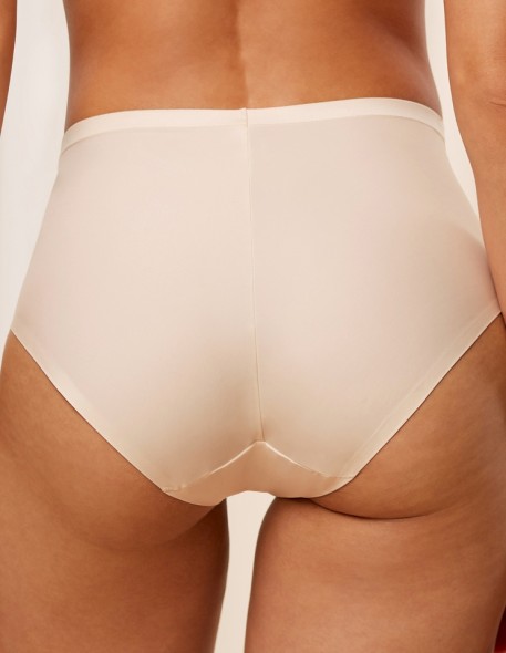 Panties seamless Triumph Shape Smart Maxi Kremowe