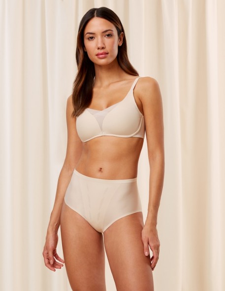 Majtki bezszwowe Triumph Shape Smart Maxi Kremowe