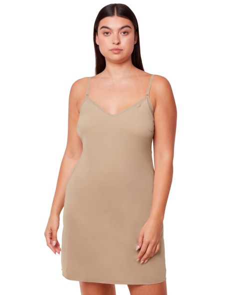 Halka Triumph Body Make-Up T Dress 02