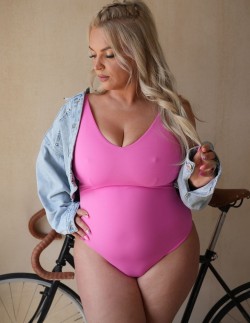 Strój kąpielowy jednoczęściowy miękki Krisline Pink