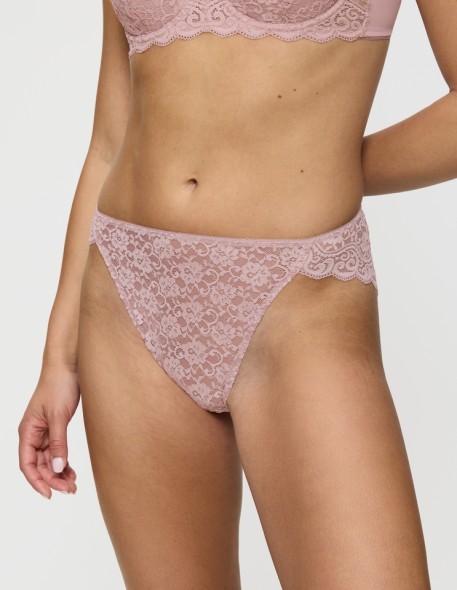 Figi koronkowe Triumph Amourette Highleg Tai mauve rose