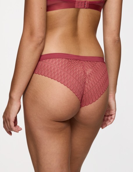 Figi koronkowe Triumph Aura Spotlight T Brazilian strawberry allure