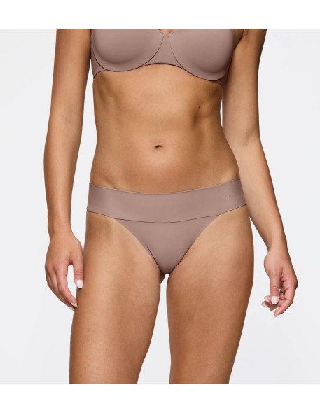 Triumph Body Make-Up Illusion String EX...