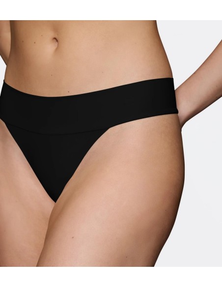 Triumph Body make-up Illusion String EX czarne