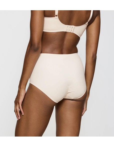 Majtki z wysokim stanem Triumph True Shape...