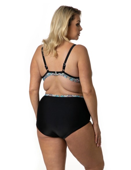 Two-piece swimsuit with usztywnianymi miskami, full briefs Primo