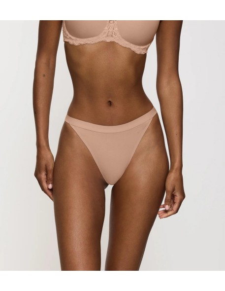 Triumph thong Smart Natural Brazilian String -...