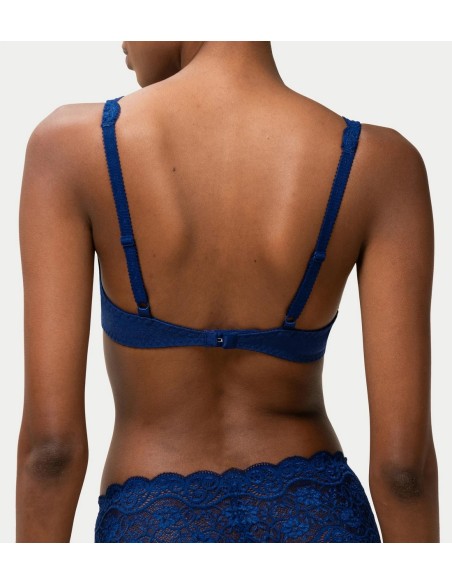 Amourette 300 whp x deep water Triumph