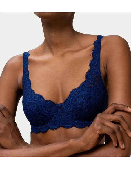 Amourette 300 whp x deep water Triumph