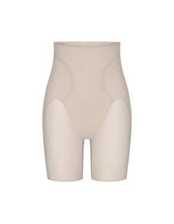 Triumph Bmu Illusion Curve Super Hw Mid-thigh nude beige...