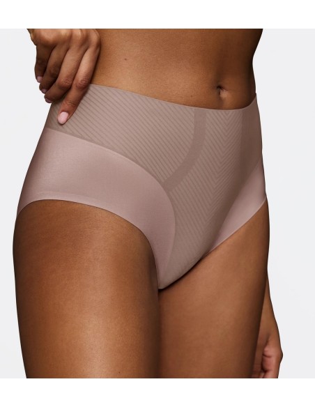 Triumph majtki korygujące Bmu Illusion Curve Maxi chocolate mousse