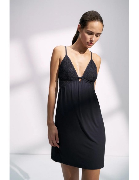 Triumph nighty Aura Spotlight Ndk 04 X black