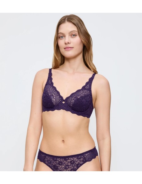 Triumph soft bra Amourette W royal purple