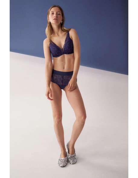 Triumph lace bralette Body Make-up Illusion...