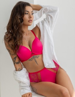 Brazylijskie panties with wysokim stanem Krisline Juicy