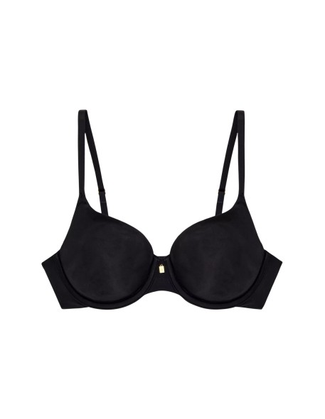 Body make-up essentials w black Triumph