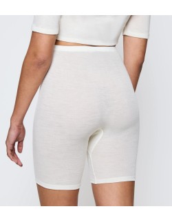 Beauty layers shorts wool ecru white Triumph 2
