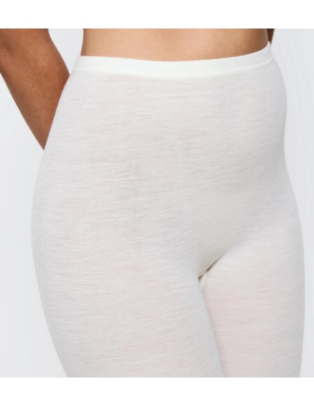 Beauty layers shorts wool ecru white Triumph