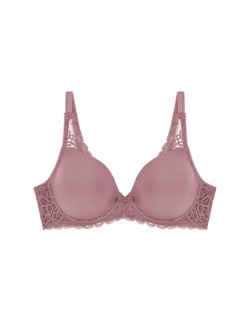 Amourette spotlight whp x pink Triumph