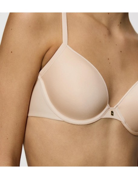 Body make-up essentials whp nude beige Triumph