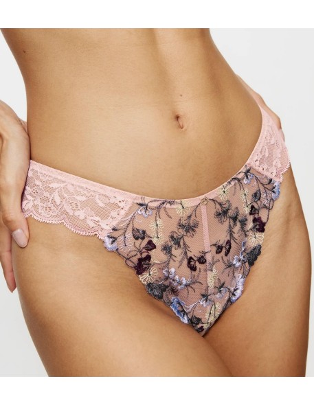 Stringi koronkowe Triumph Sensual Spotlight...