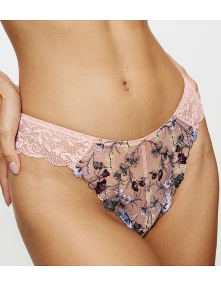 Stringi koronkowe Triumph Sensual Spotlight Highleg Brazilian foundation nude 