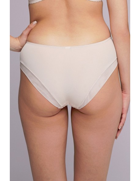 Figi damskie 2256 Ava beżowe, doskonale dopasowane