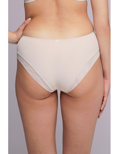 Figi damskie 2256 Ava beżowe, doskonale dopasowane