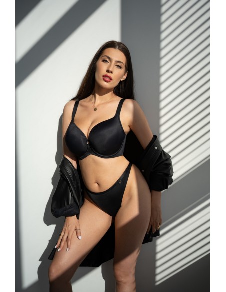 FORTUNACOMFORT STRINGLIGHT BLACK Krisline